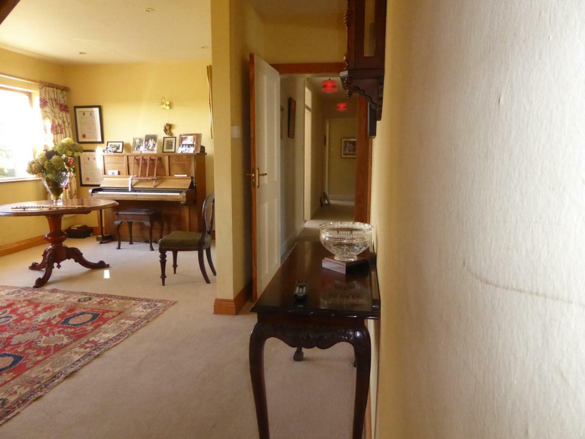 Broadacre Farm Bed & Breakfast Stabannan Bagian luar foto